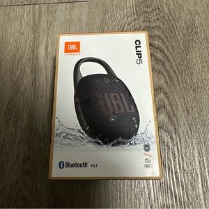 JBL Clip 5 Speaker